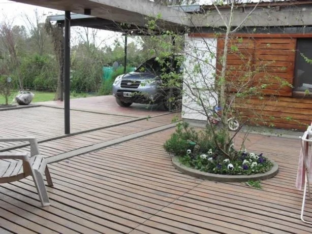 131 entre 417 y 418, casa de 3 dormitorios