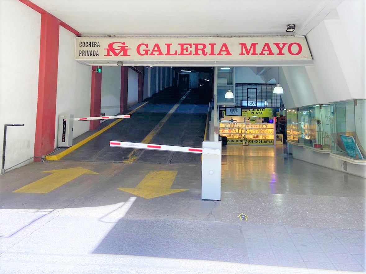 LOCAL EN MICROCENTRO